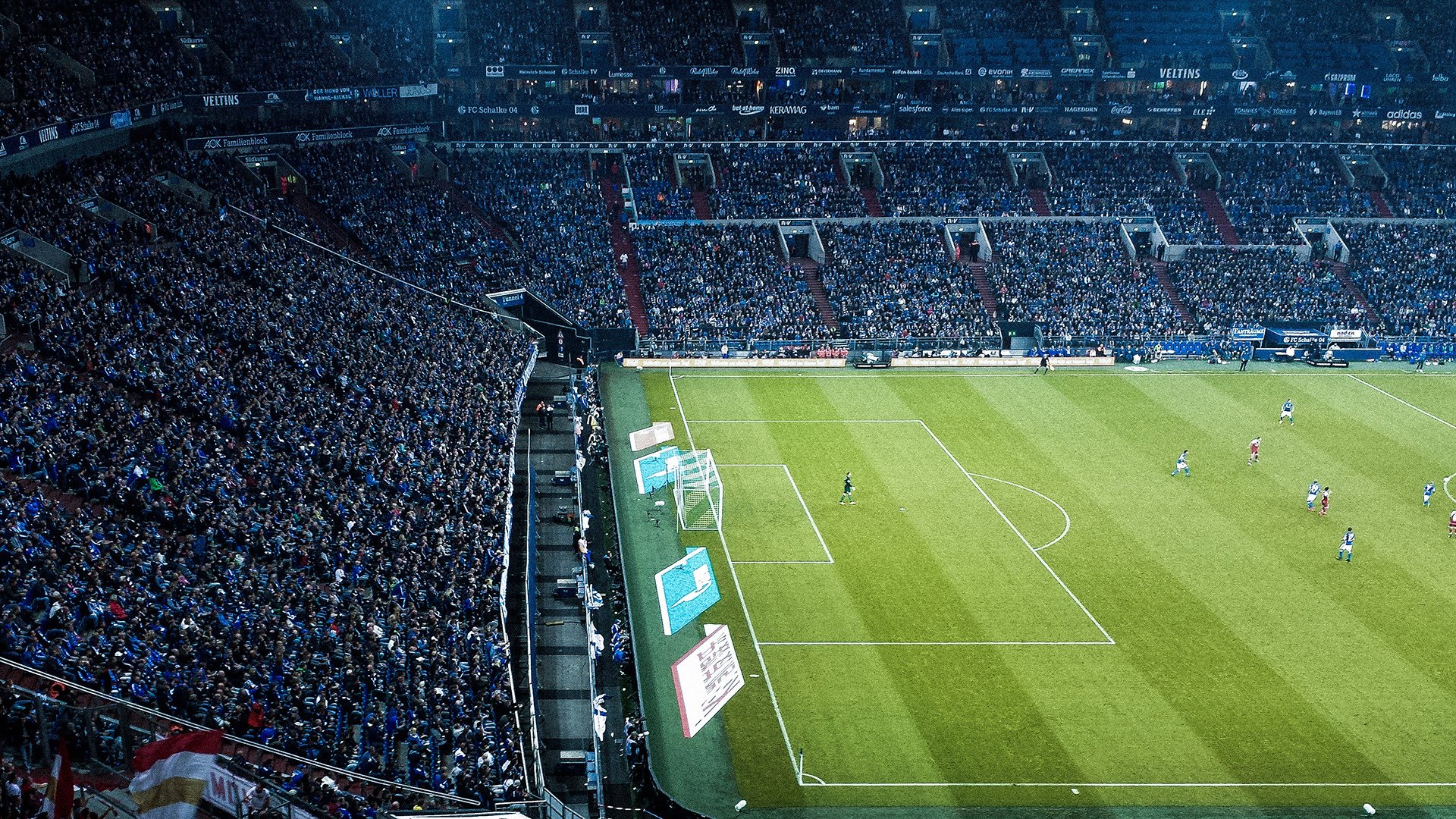 九游体育入口-“足球公益跑活动走进社区，促进全民健身”，足球公益项目简介